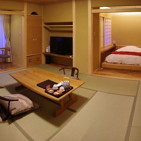 Gero Onsen Yukyunohana Værelse billede