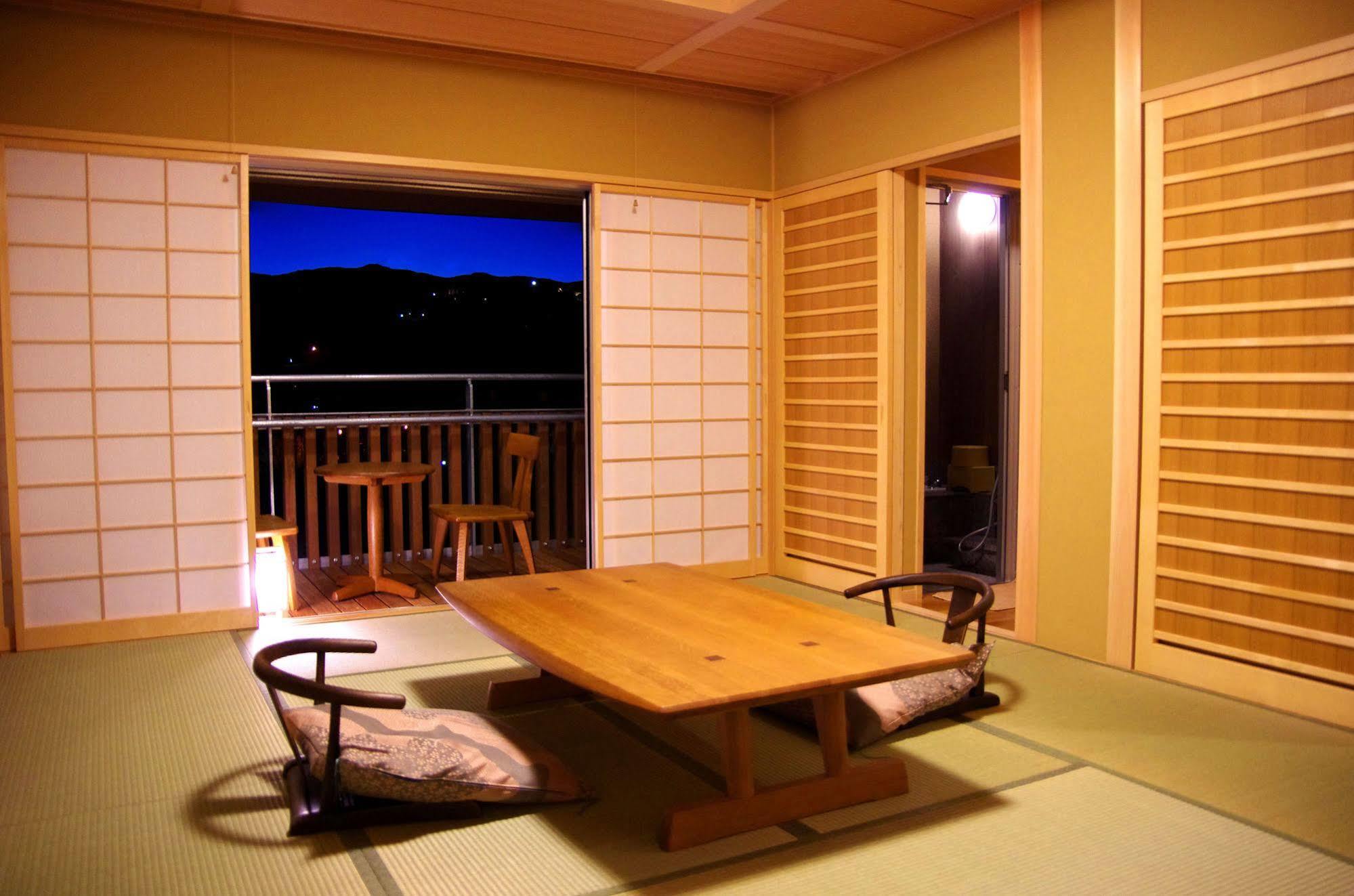 Gero Onsen Yukyunohana Eksteriør billede